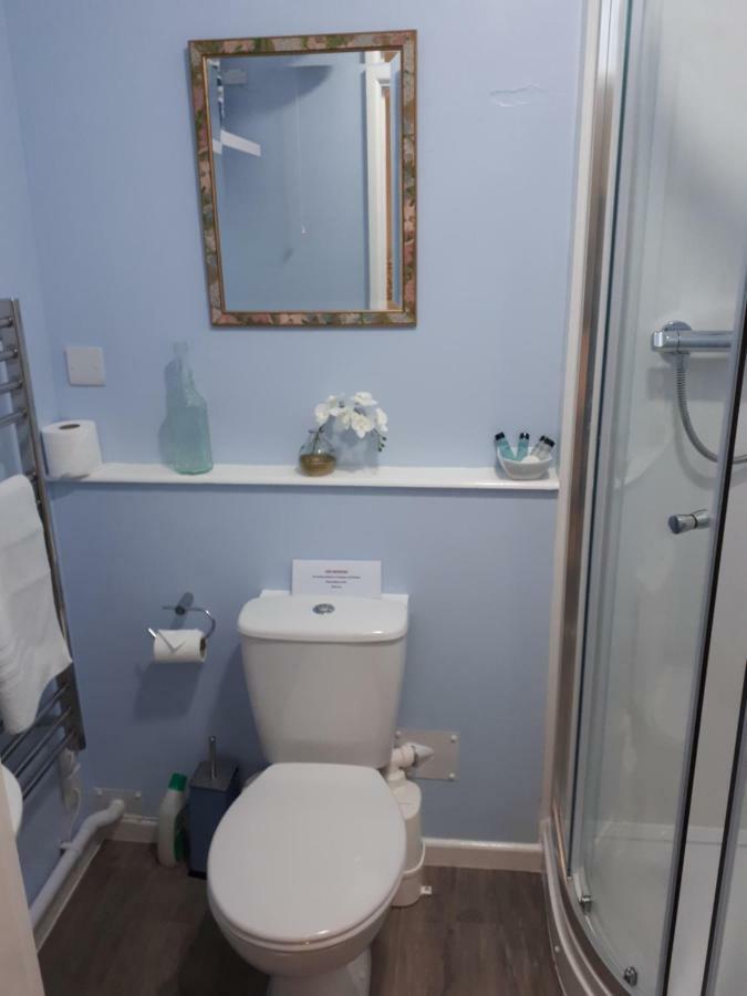 Santi Bhavana Bed & Breakfast Вестбері Екстер'єр фото